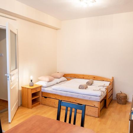 Laszlo Apartman - Hajdúszoboszló Exteriör bild